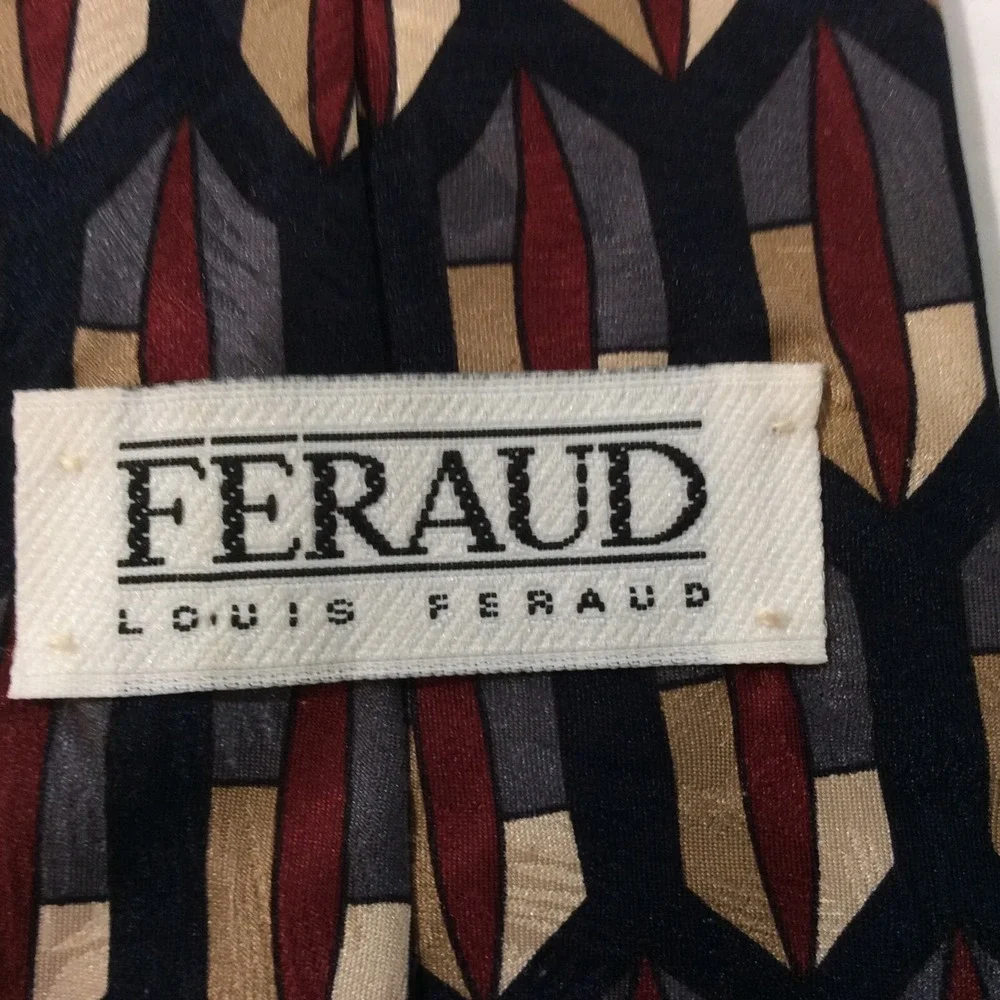 Louis Feraud mens neck