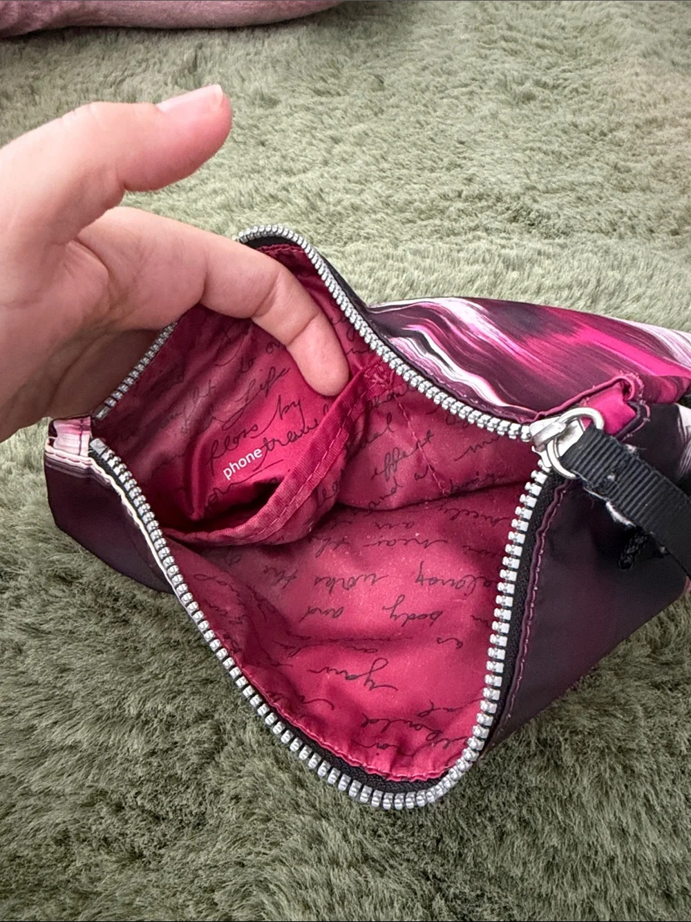 lululemon athletica appeal small bold