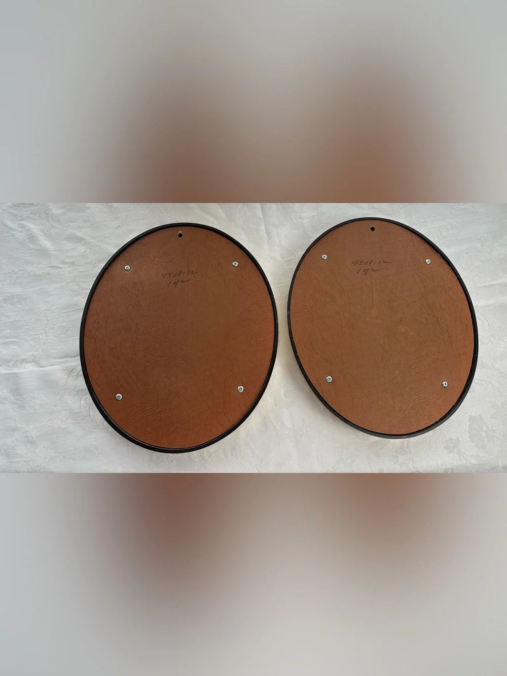 Syroco pair oval