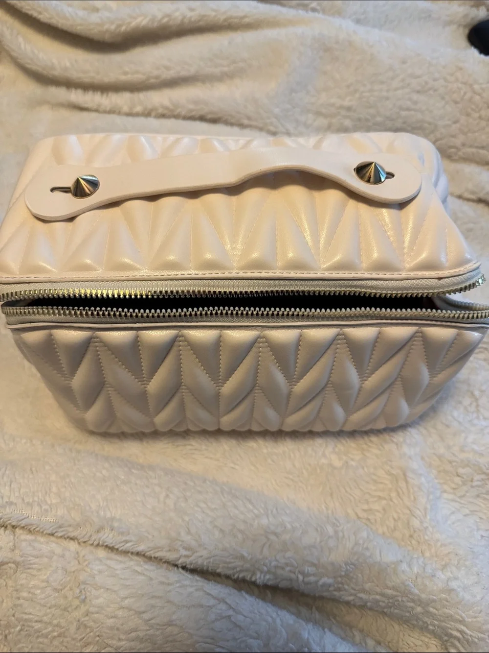 Quilted Top-Handle Cosmetic Bag in Cream