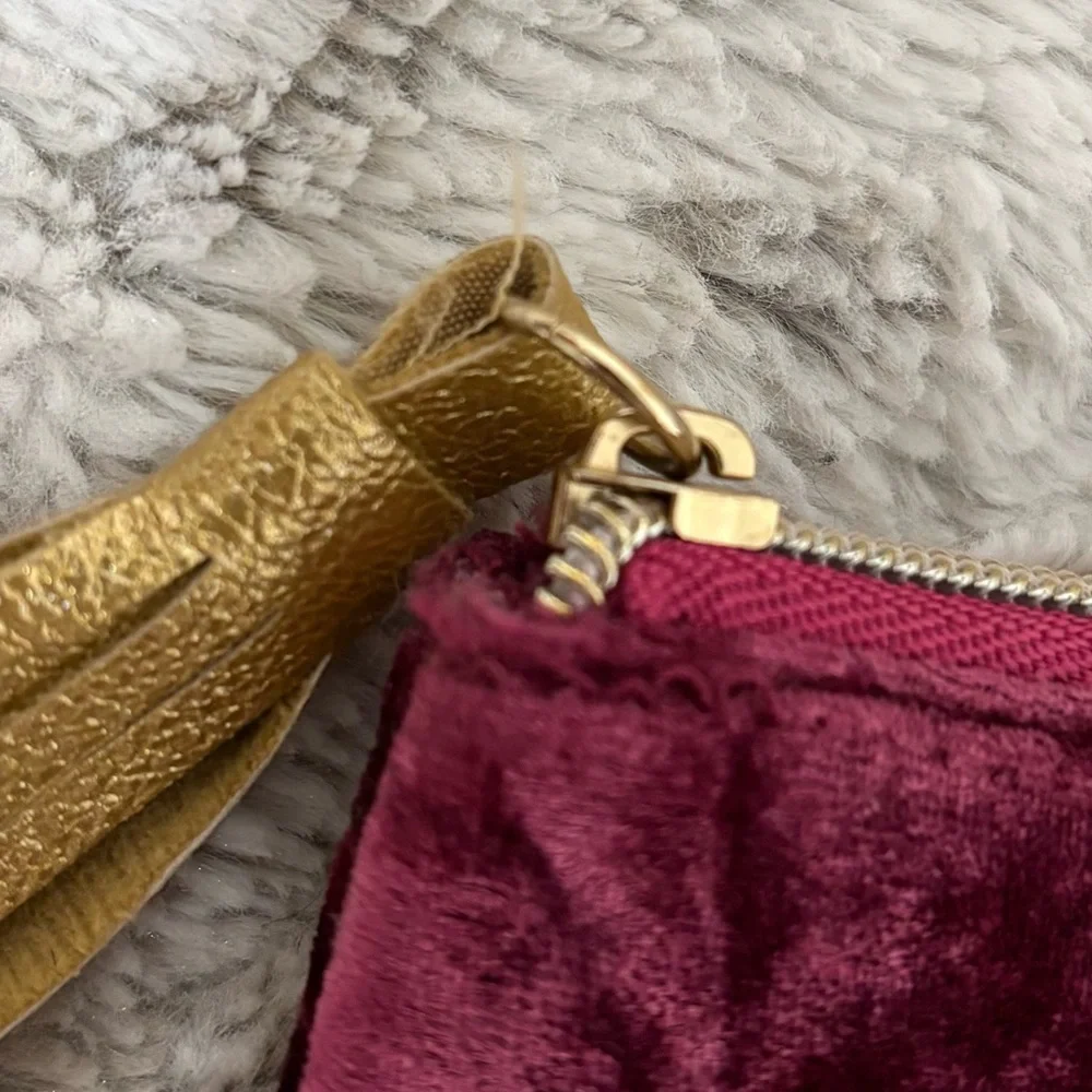 SeneGence magenta velvet