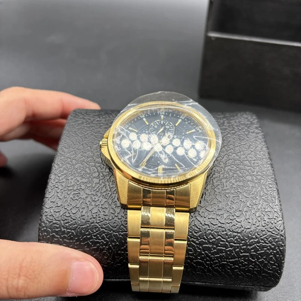 Citizen men gold