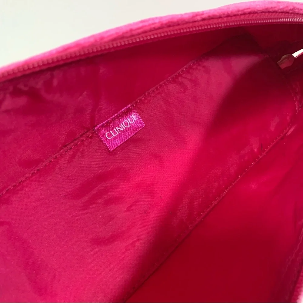 Clinique magenta velvet