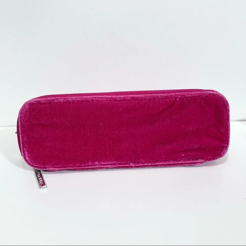 Clinique magenta velvet
