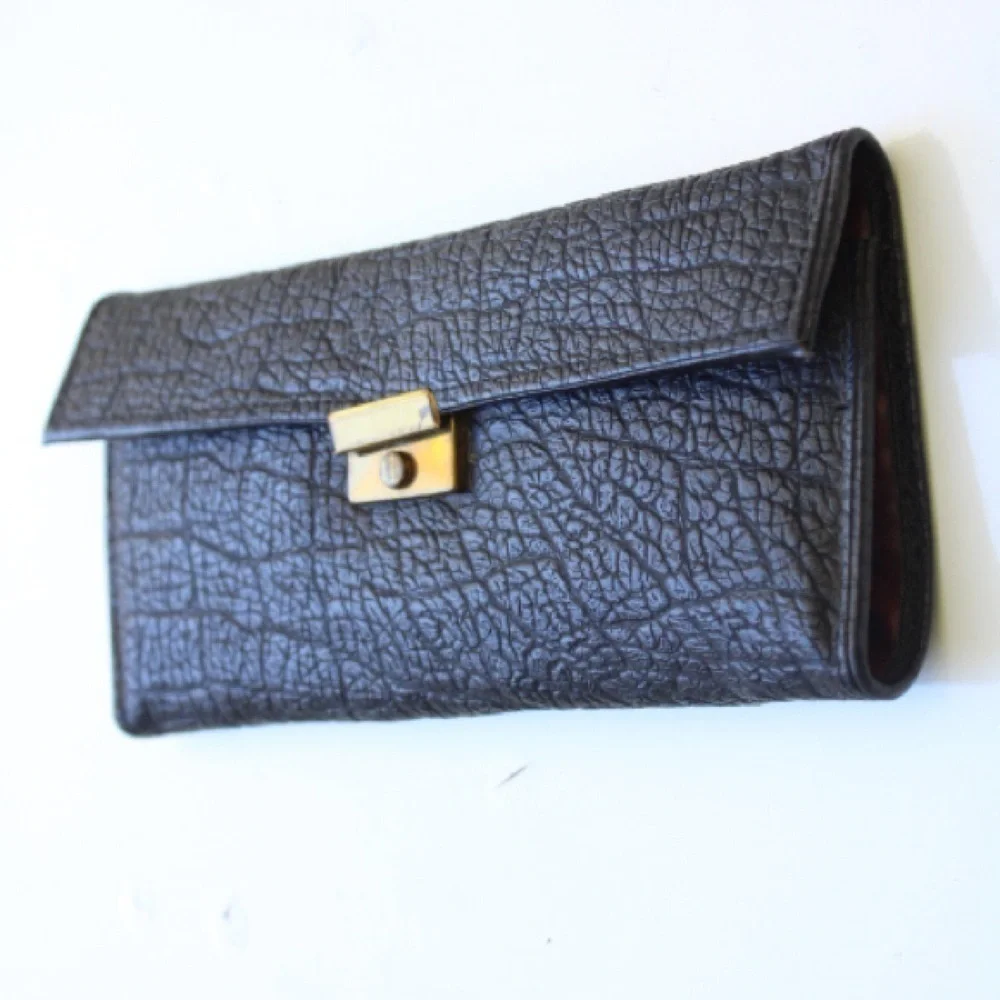 N/A vintage accessories