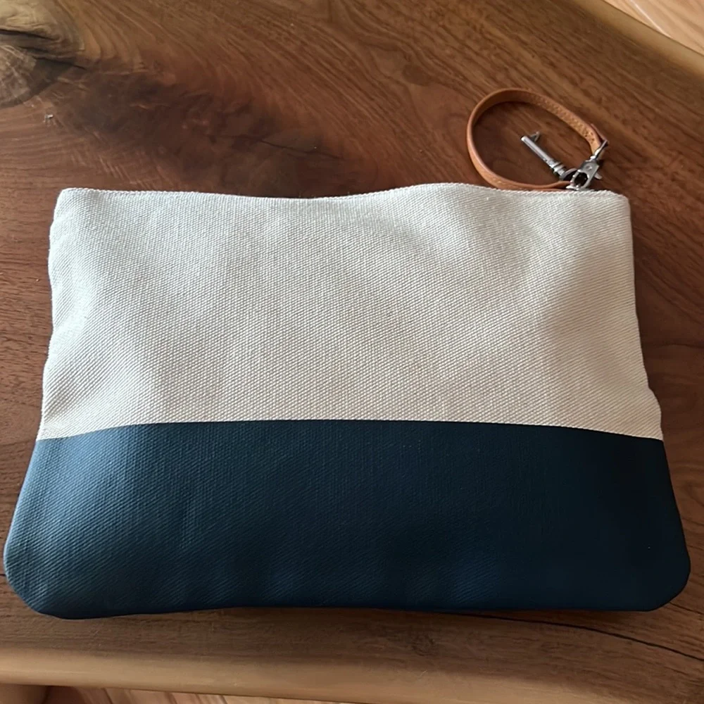 KEEP Collective leather makeup navy