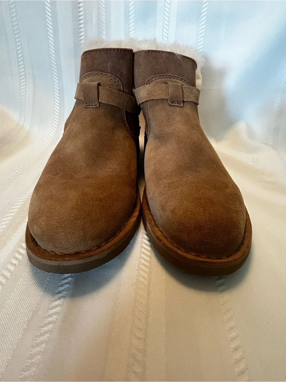 UGG these suede