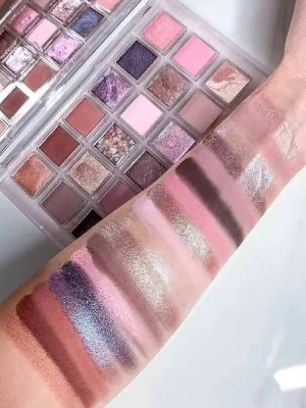HUDA BEAUTY huda beauty