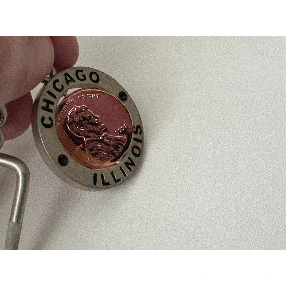 Chicago Illinois Souvenir Keychain Spinning 2004 Lincoln Penny‎ Style Key Ring