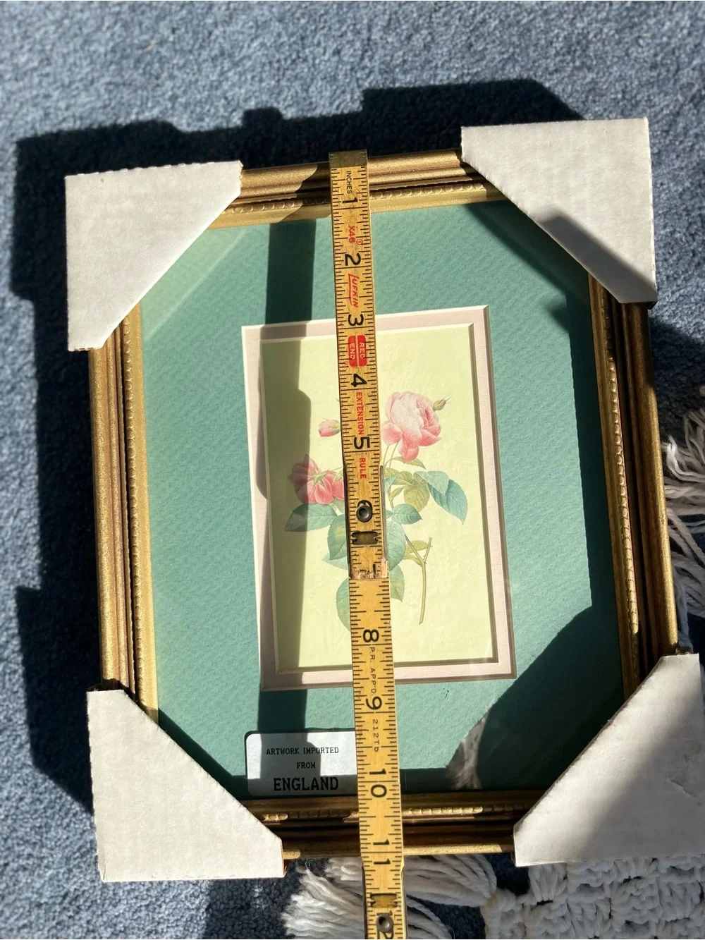 N/A elegant gold