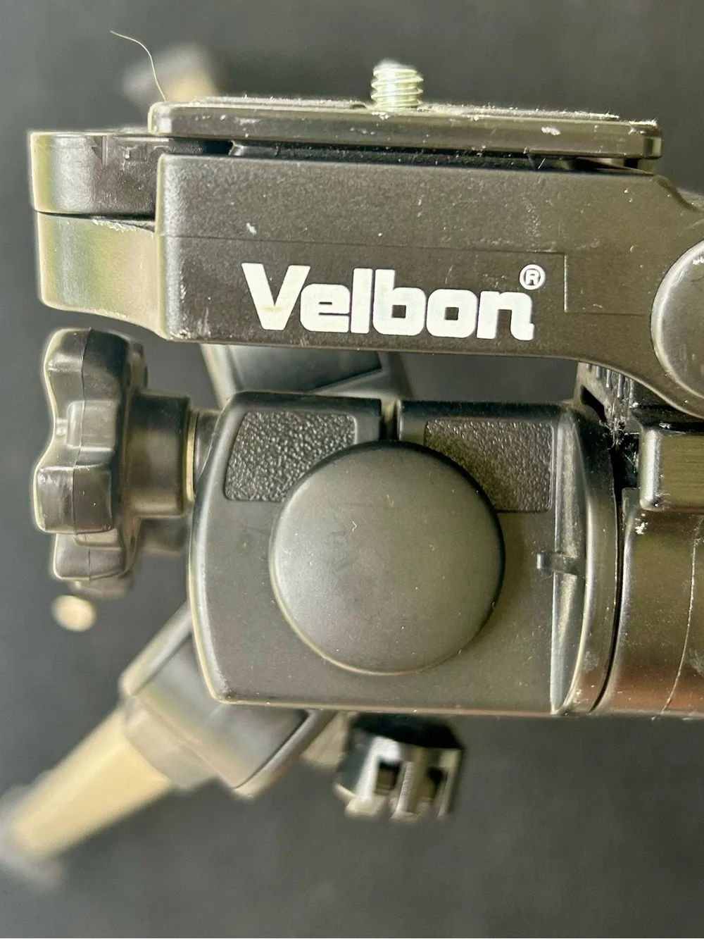 Velbon CX-440 Silver & Black Camera Tripod
