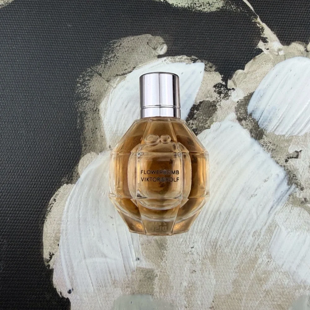 Viktor & Rolf nib viktor