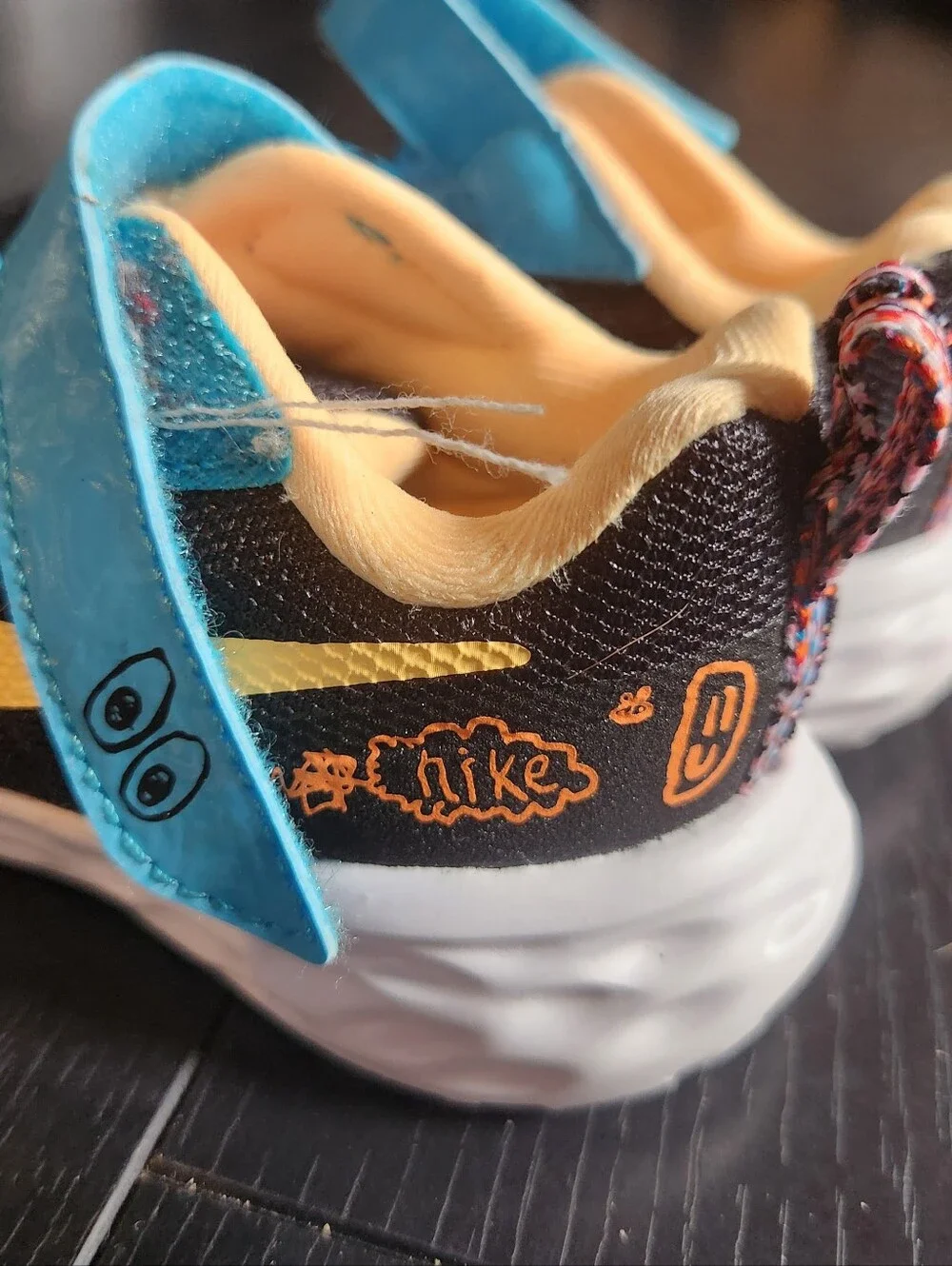 Toodler Boys NIKE SNEAKER SIZE 9