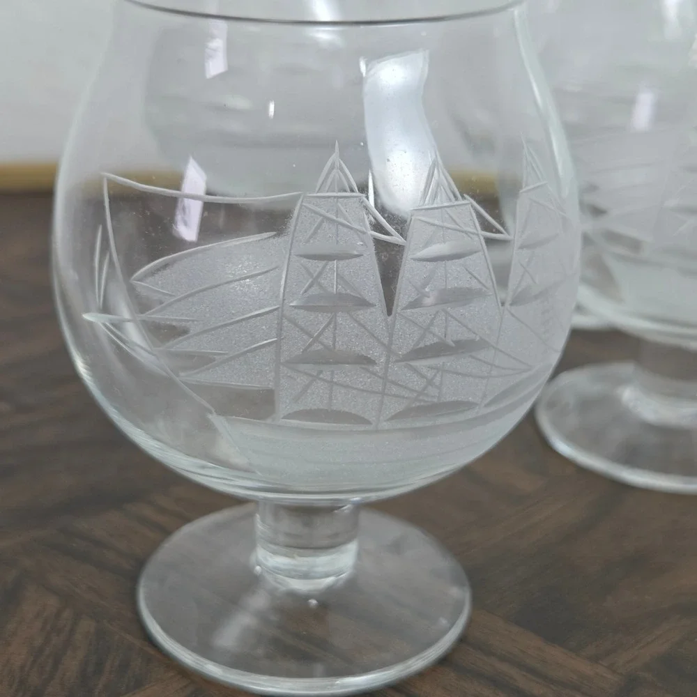 N/A vintage etched