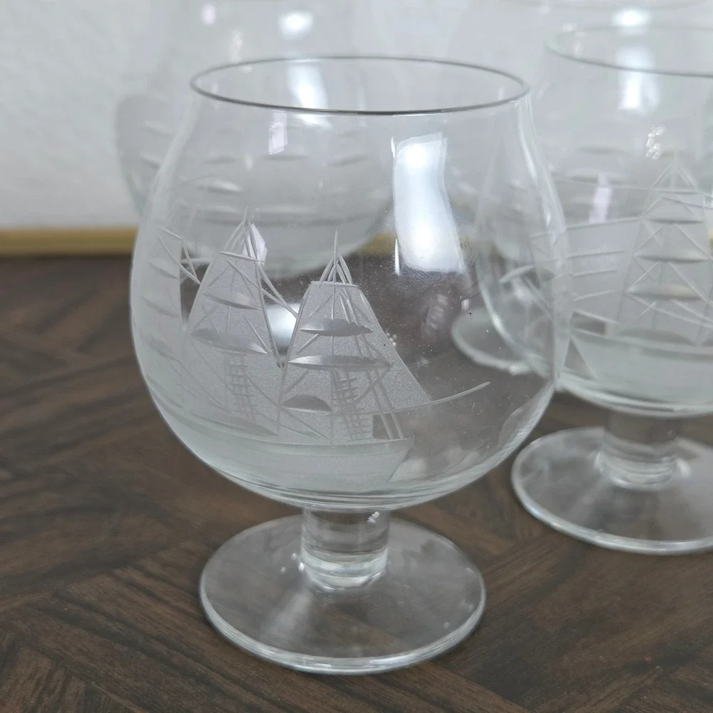 N/A vintage etched