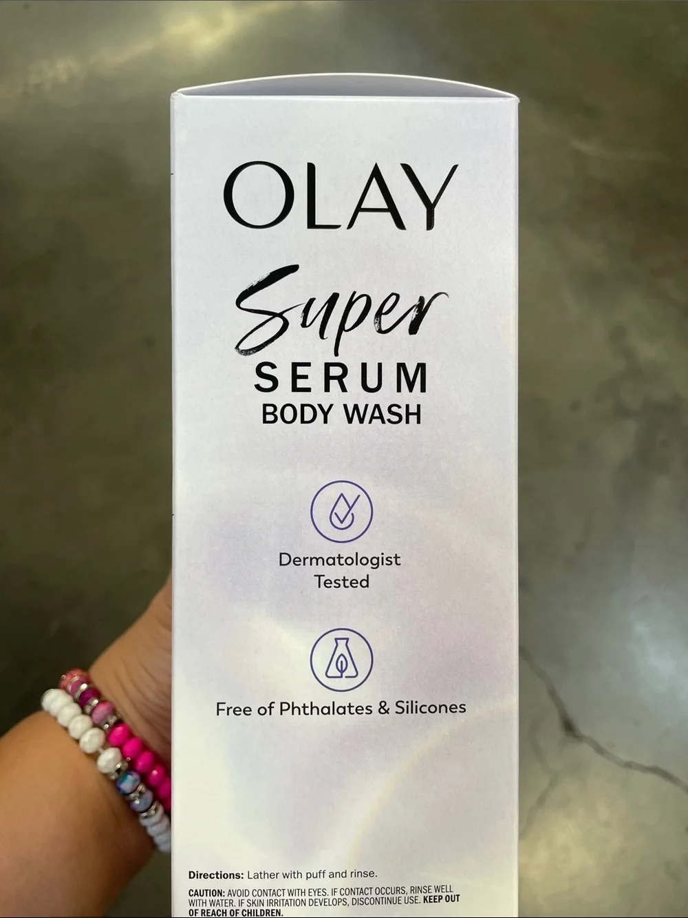 OLAY nourishing body