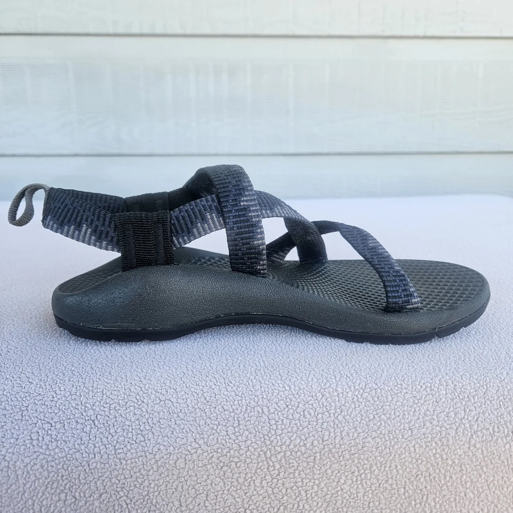 Chaco ecotread hiking