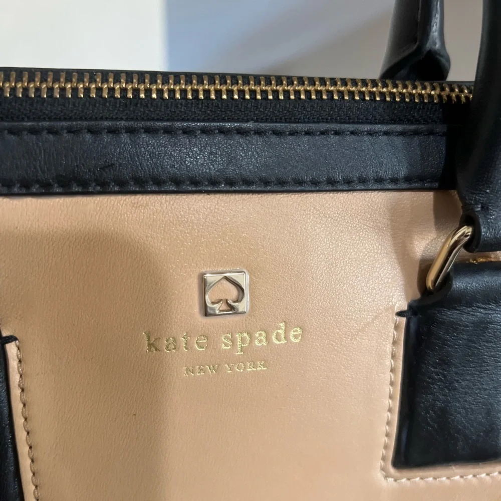 kate spade questions leave