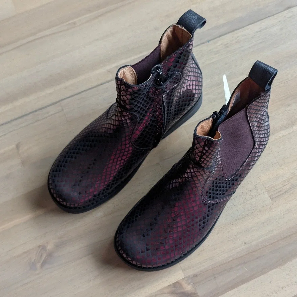 Froddo enchanting metallic