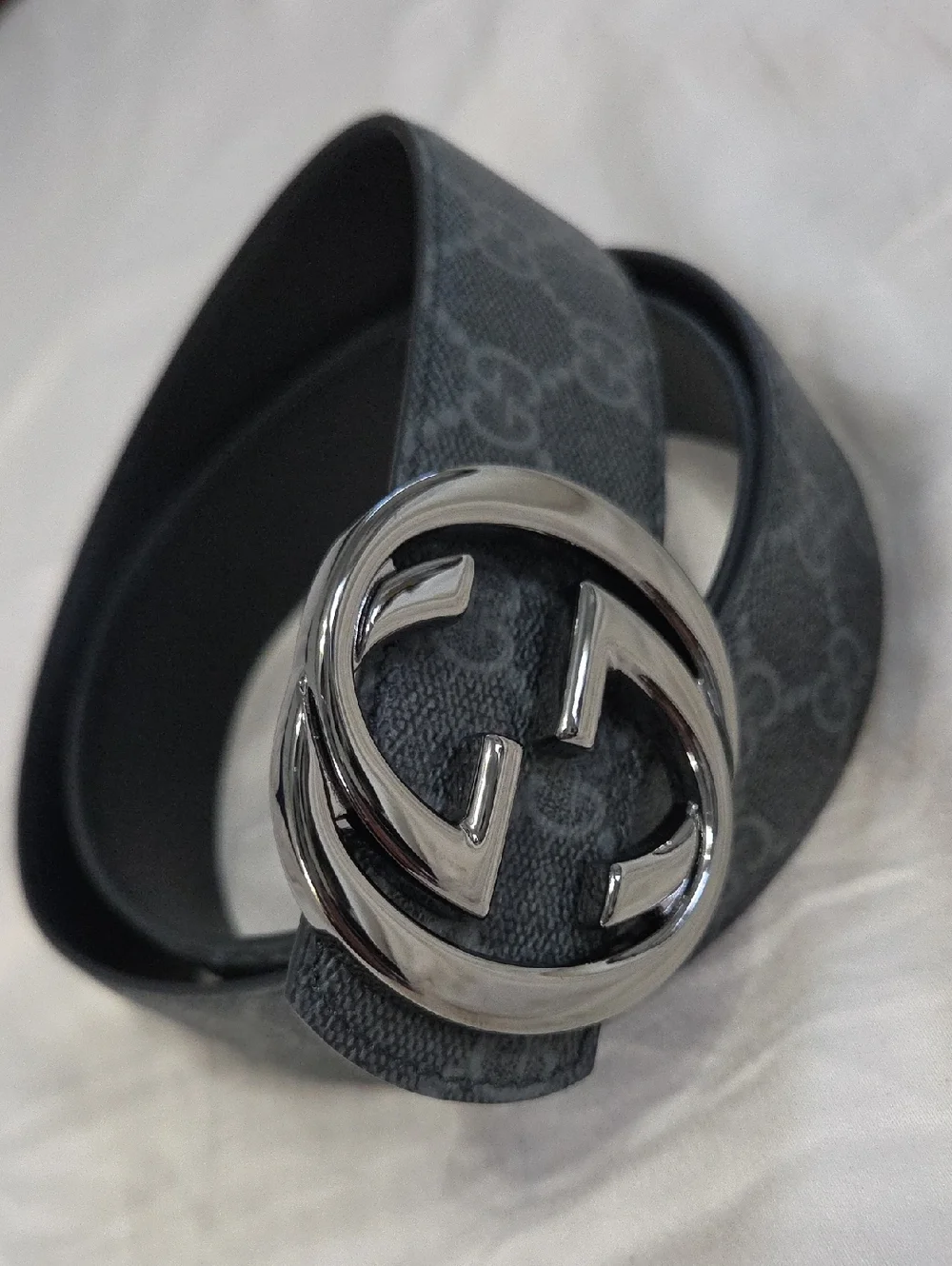 Gucci elegant authentic