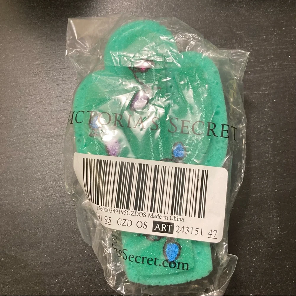PINK Victorias Secret your soap nip