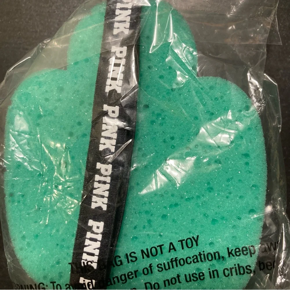 PINK Victorias Secret soap favorite loofah