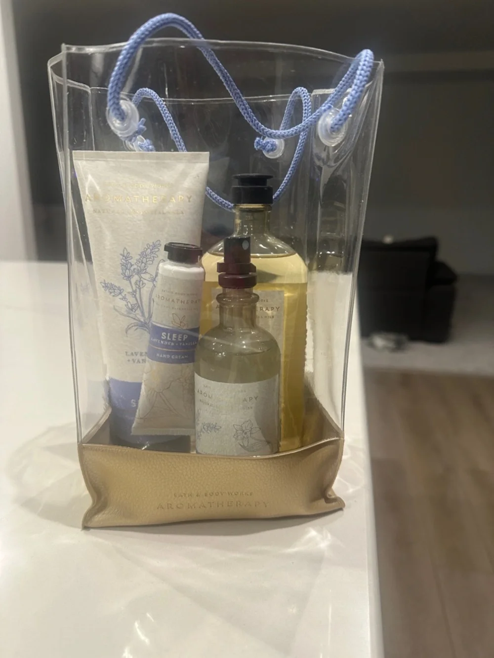 Bath & Body‎ Works Aromatherapy Set Lavender + Vanilla Sleep bagged gift set NEW