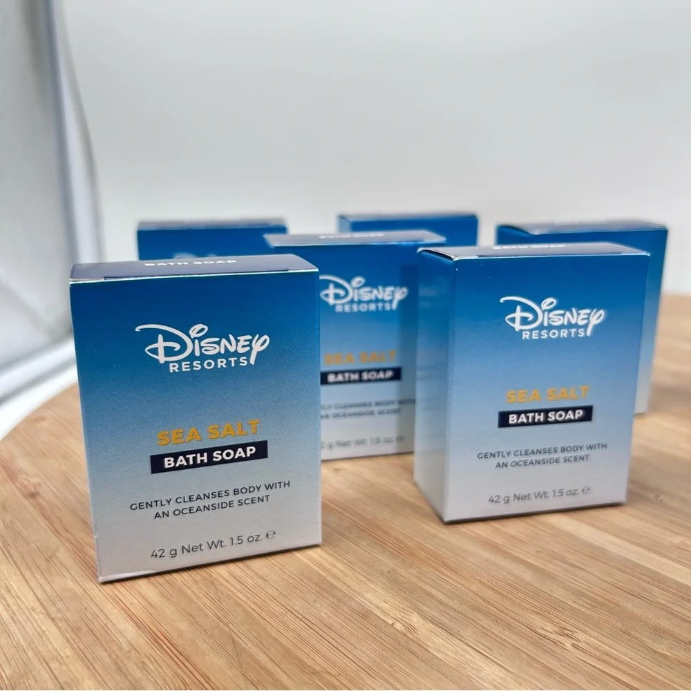 Disney 12 h2o