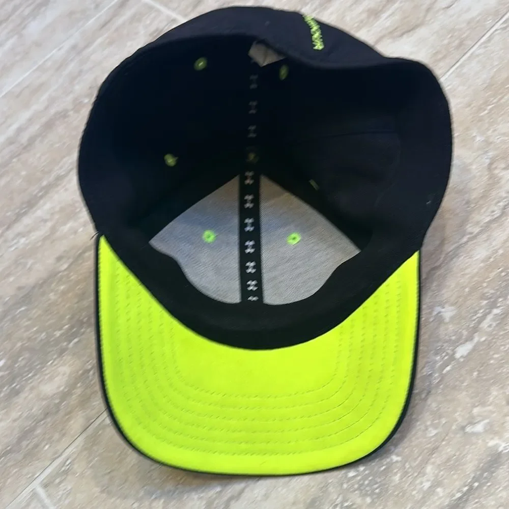 Under Armour under armor