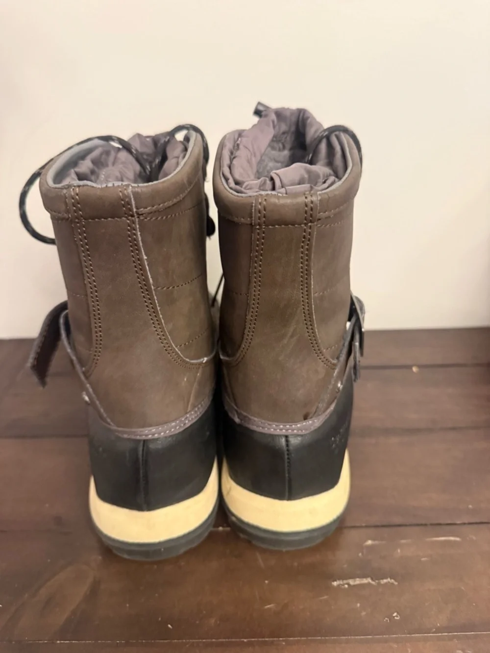 BearPaw brown duck