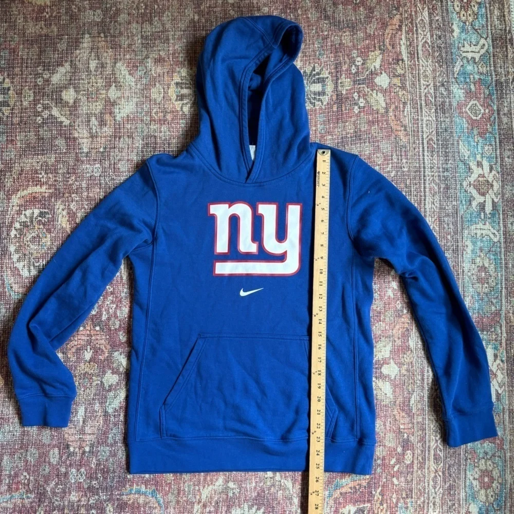 Nike vibrant royal