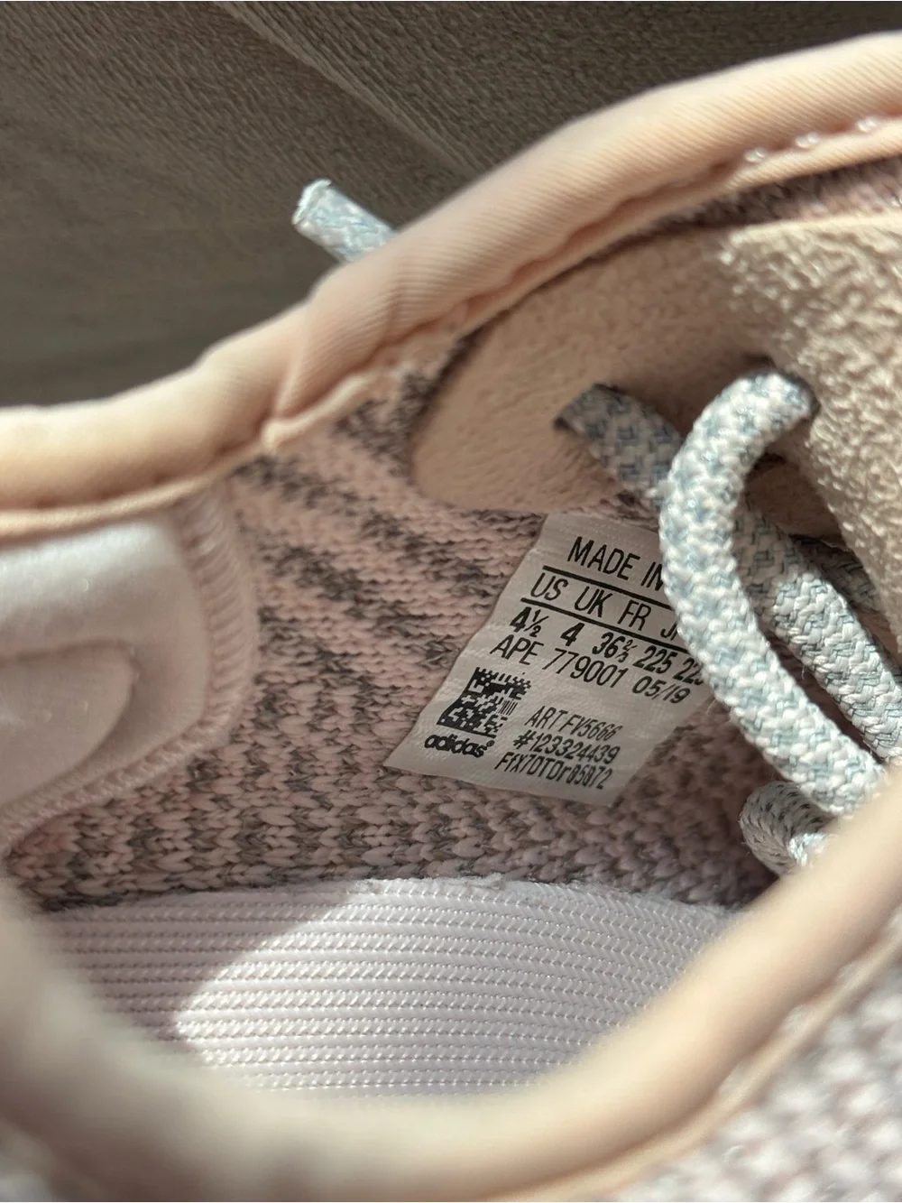 Yeezy adidas boost