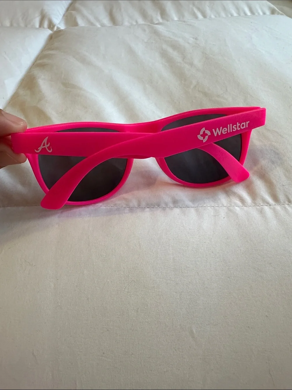 Neon Pink Atlanta Braves Sunglasses with Dark Lenses