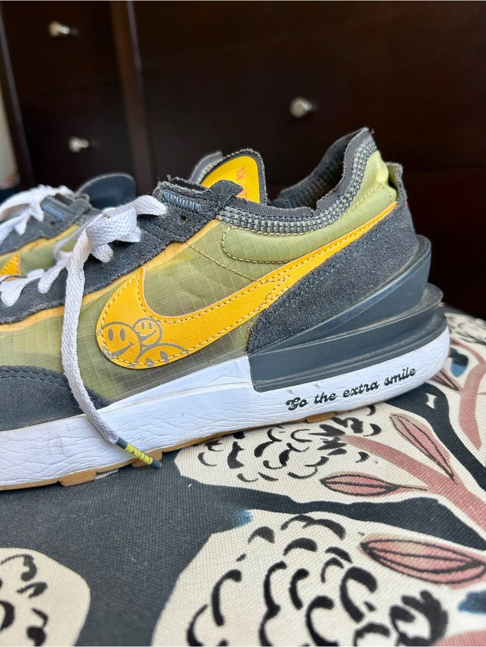 Nike rubber smile