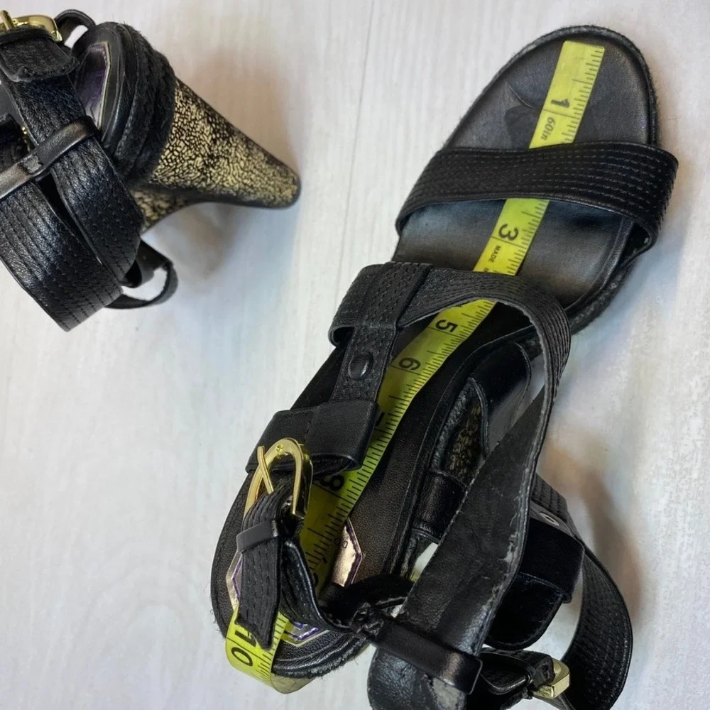 Donald J. Pliner pre owned
