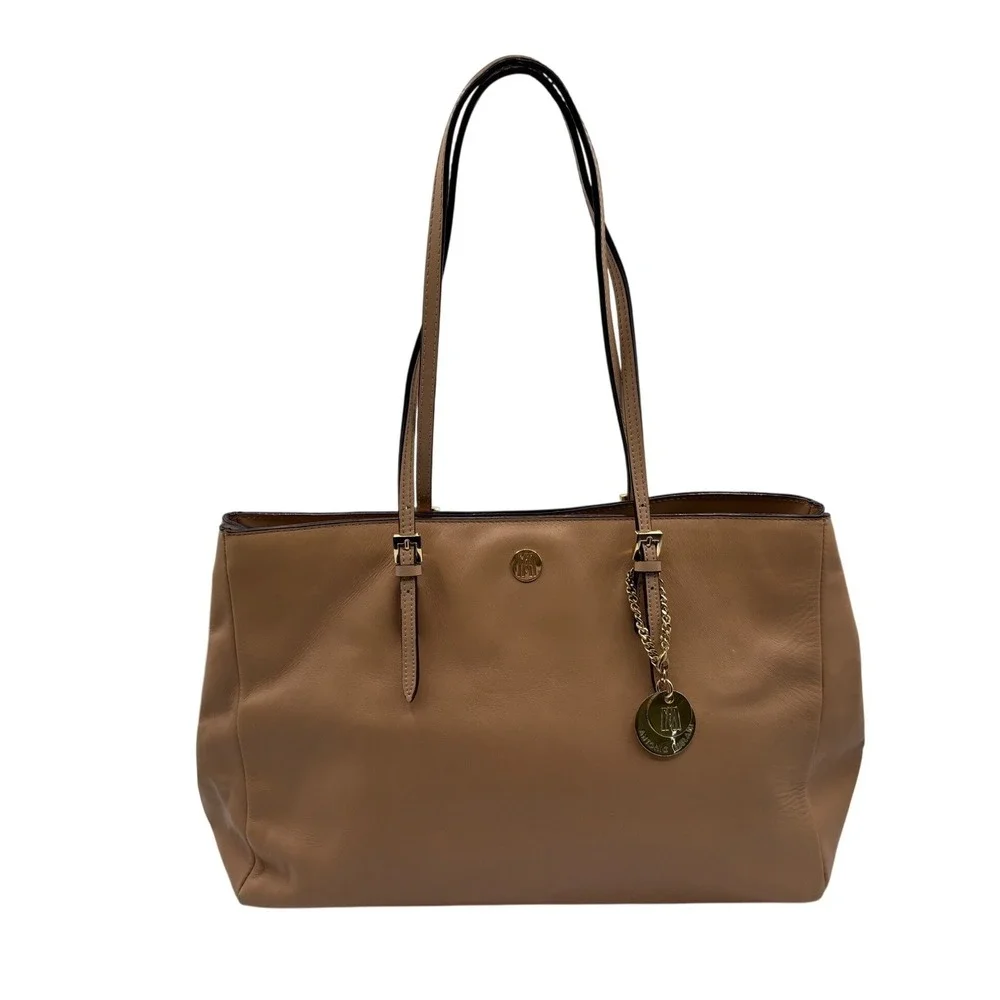 Antonio Melani‎ Tote Bag Womens Large Tan Good Leather Gold Hardware Charm