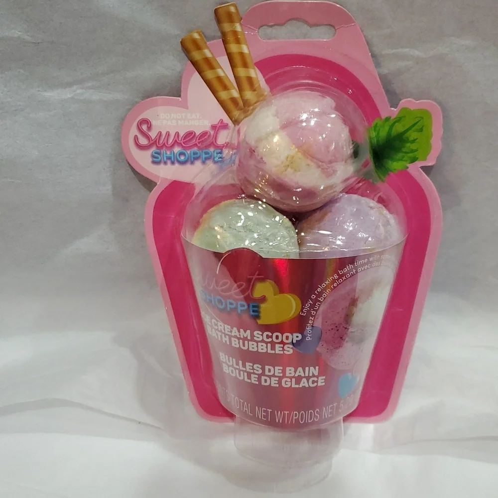 Sweet shoppe ice cream scoop shaped bath‎ bubbles new
