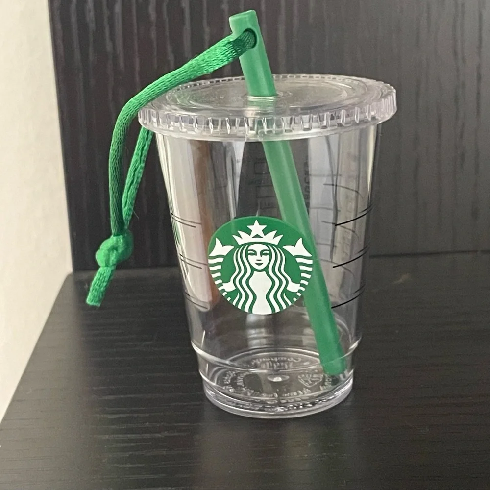 Starbucks holiday 2014