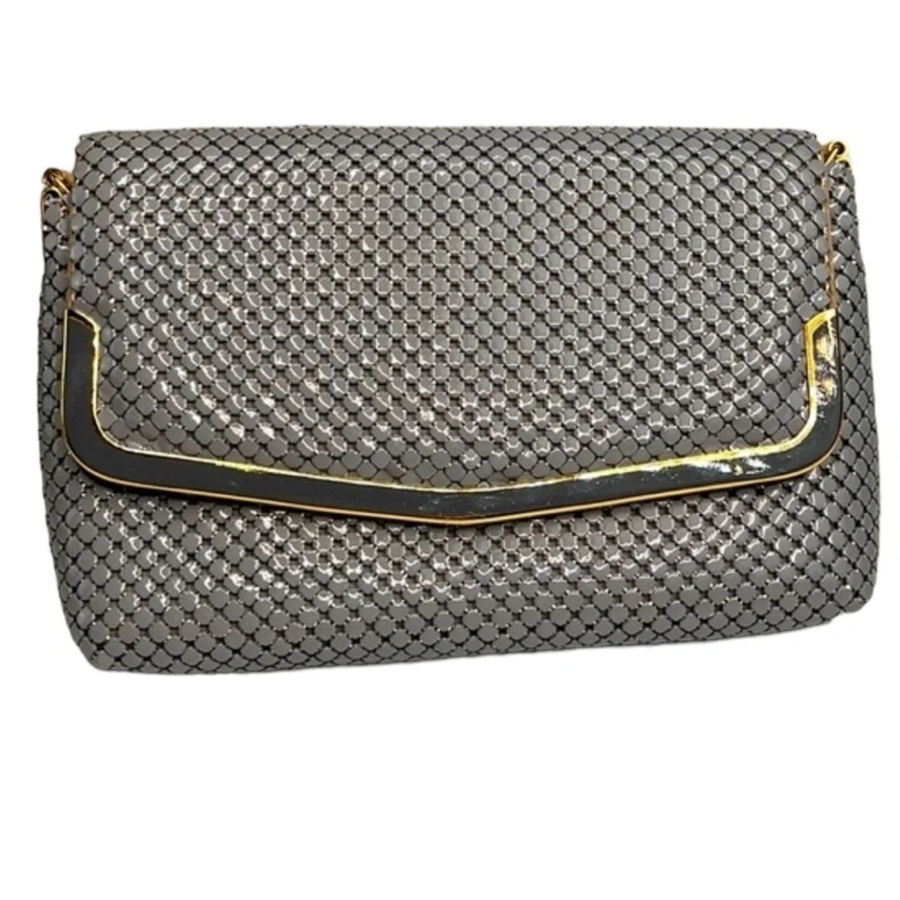 Vintage 70’s Silver Envelope Shoulder Clutch Metal Evening Bag