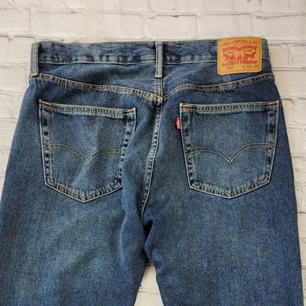 Levis waist straight