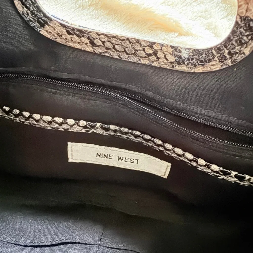 Nine West nine west