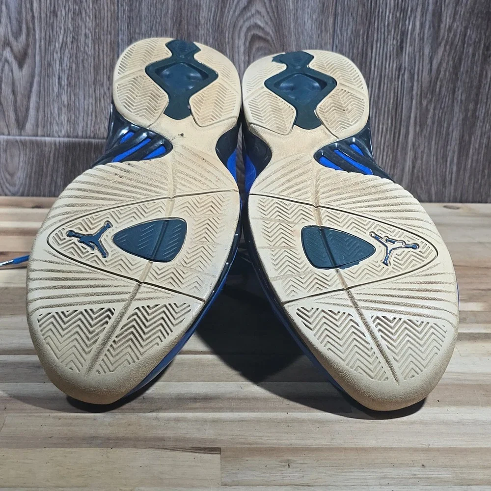 Jordan Melo M8 Anthracite White Varsity Royal 469786-018‎ Size 13 Blue Black