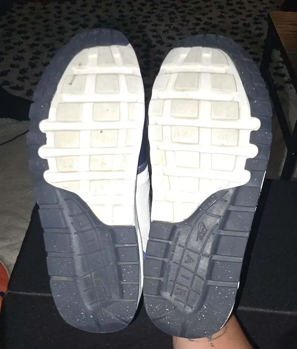 Nike size 5y
