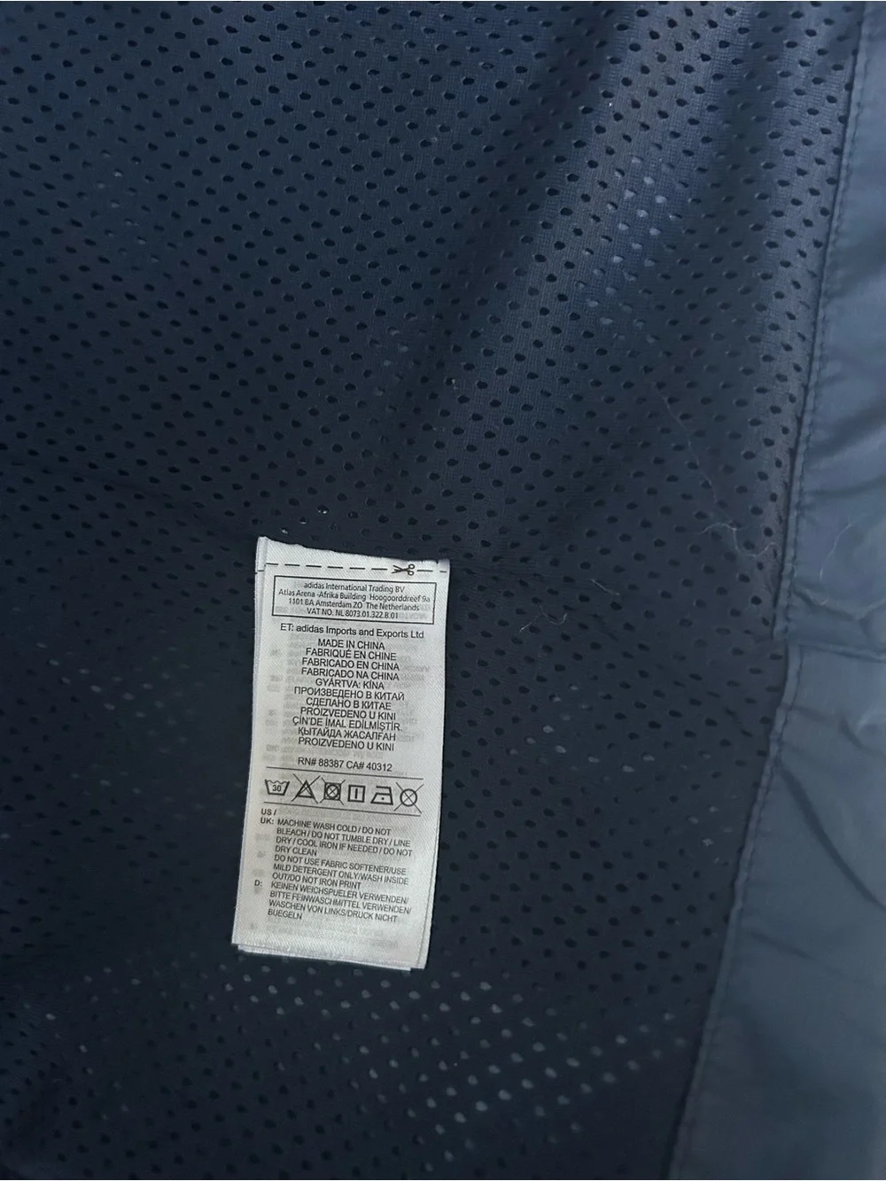 adidas lightweight windbreaker