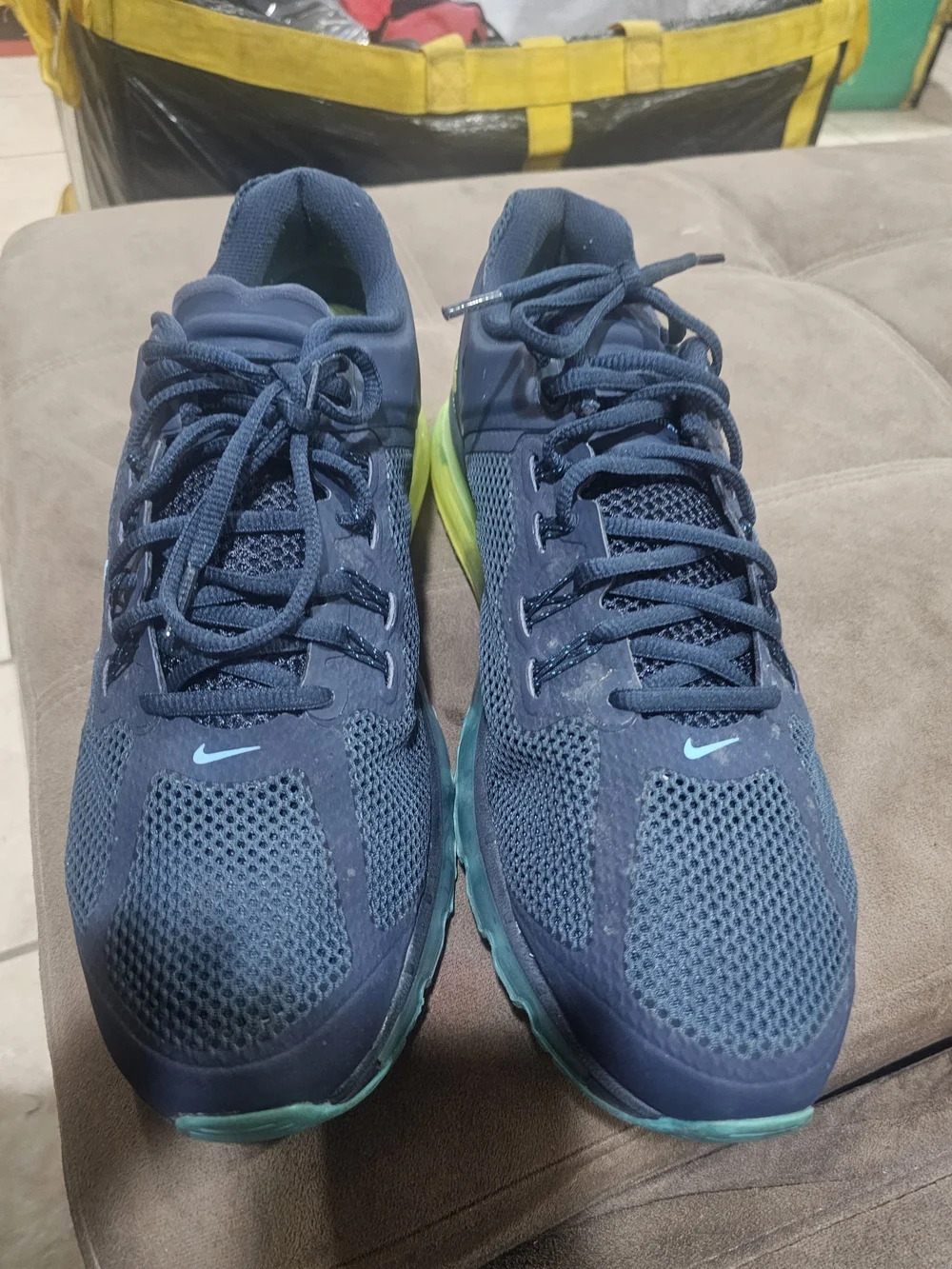Nike air max+