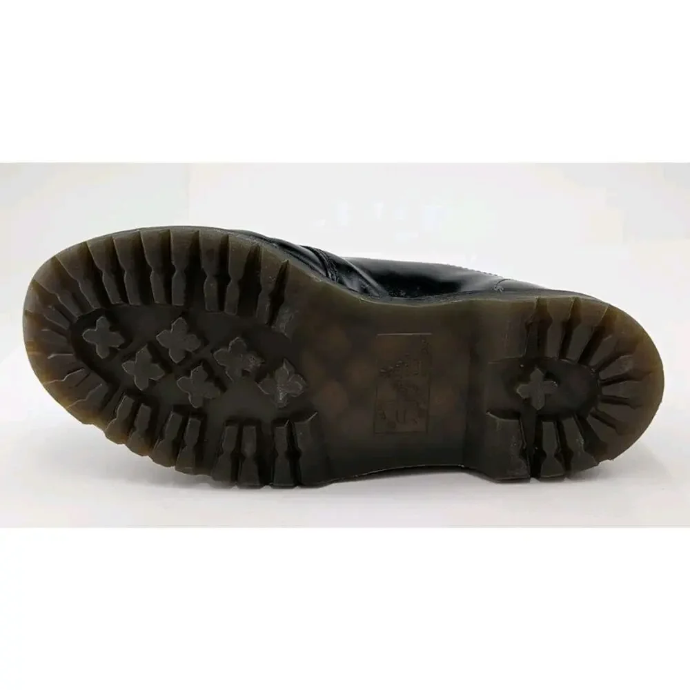 Dr. Martens black size