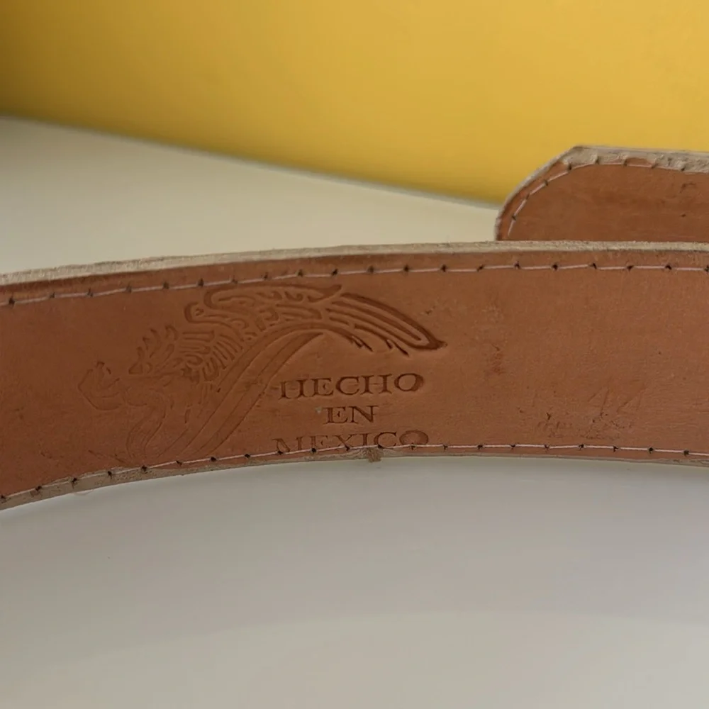 Handmade in Mexico Embroidered Cowboy Leather Western Belt Size 42-44