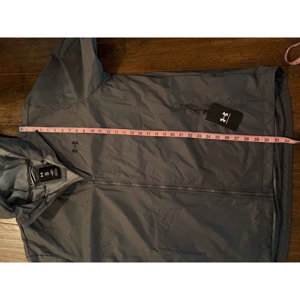 Under Armour item brand