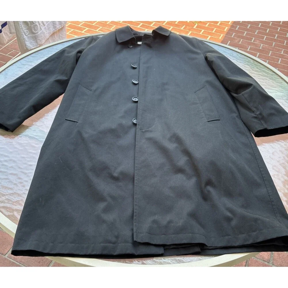 Bill Blass Menswear Black Trench Coat Button Front Zip Out Faux Fur Lining Large