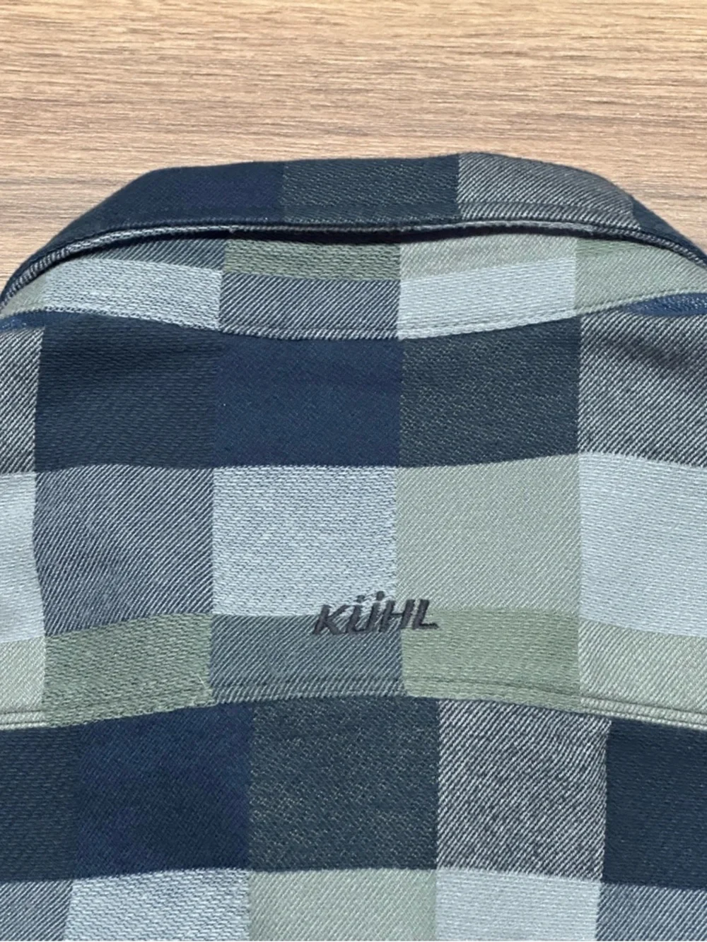 Kuhl pixelatr button